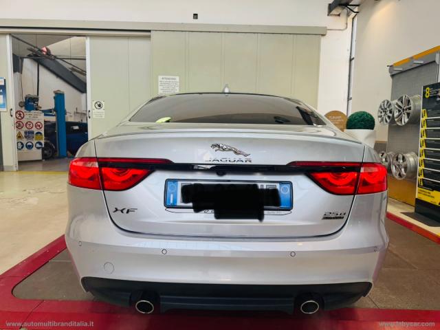 Auto - Jaguar xf 2.0 d 240 cv aut. r-sport