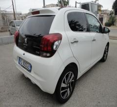 Auto - Peugeot 108 puretech 82 5p. allure