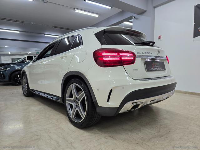 Auto - Mercedes-benz gla 200 d automatic premium