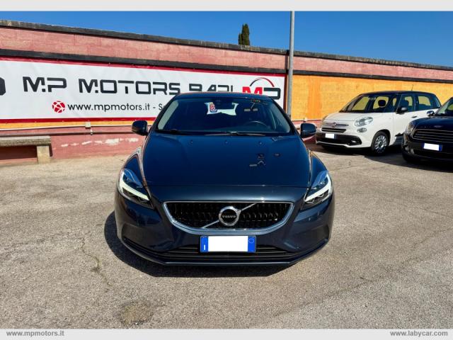 Auto - Volvo v40 ocean race d2 2.0 120cv