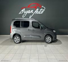 Toyota proace city verso 1.5d 100cv short exec.