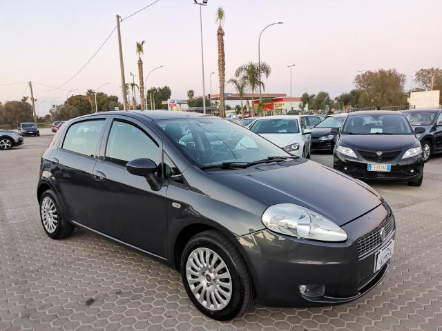 Auto - Fiat grande punto 1.3 mjt 75 cv 5p. dynamic