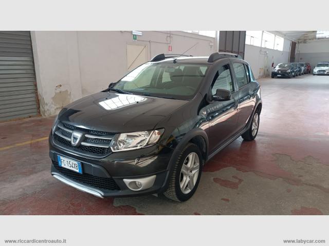 Auto - Dacia sandero stepw.0.9 tce t-gpl 90 s&s prest - no garanzia