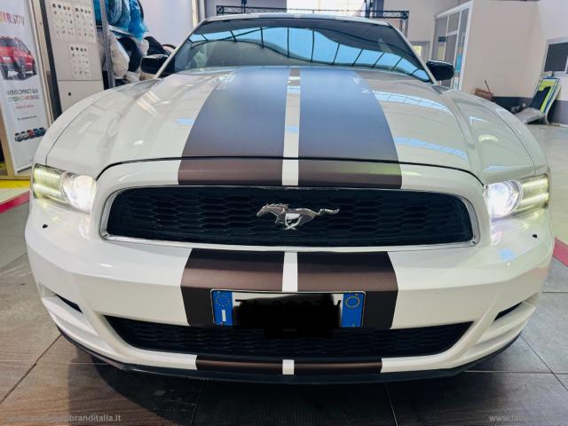 Auto - Ford mustang v6 aut. gt kw 224