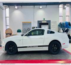 Auto - Ford mustang v6 aut. gt kw 224