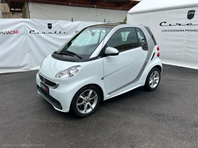 Smart fortwo 1000 52 kw mhd coupÃ© passion