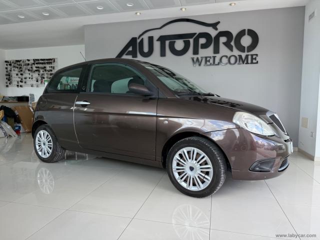 Auto - Lancia ypsilon 1.4 platino ecochic gpl