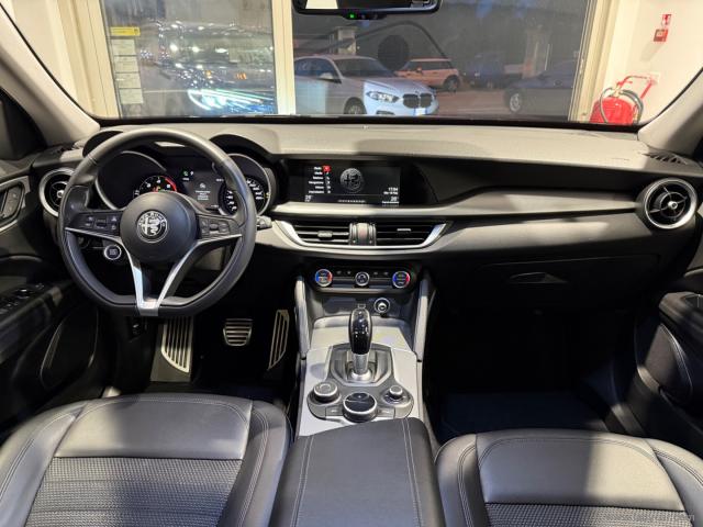 Auto - Alfa romeo stelvio 2.2 t.diesel 210 cv at8 q4 exec.