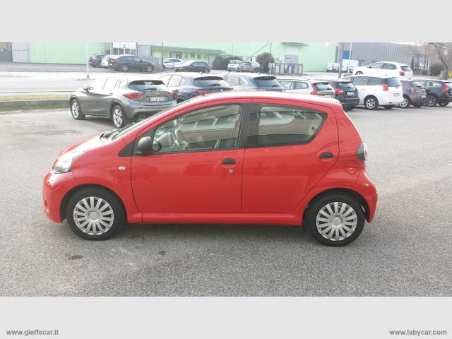 Auto - Toyota aygo 1.0 12v vvt-i 5p. active connect