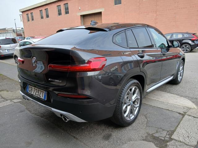 Auto - Bmw x4 xdrive20d xline