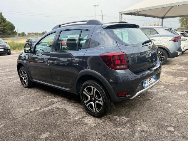 Auto - Dacia sandero stepway 1.5 blue dci 95cv comf.