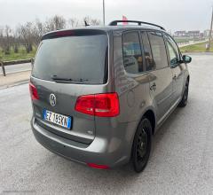 Auto - Volkswagen touran 1.6 tdi dsg comfortline