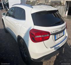 Auto - Mercedes-benz gla 200 d enduro