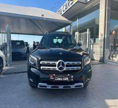 Auto - Mercedes-benz glb 200 d automatic sport