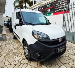 Auto - Fiat doblÃ² 1.6 mjt 120 cv lounge