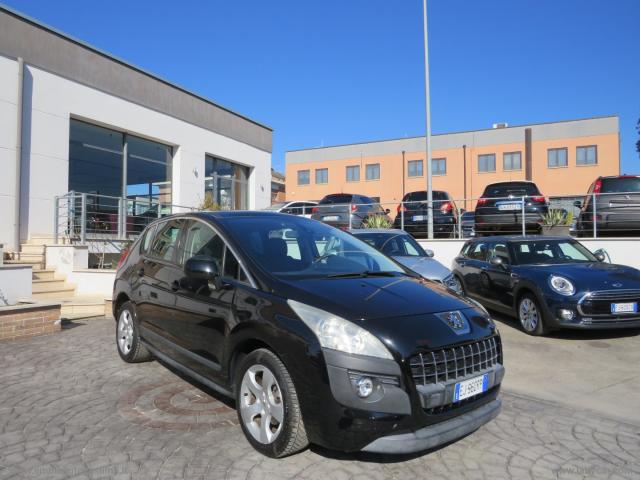 Auto - Peugeot 3008 1.6 hdi 112 cv ca. robot. bus.