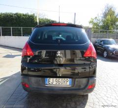 Auto - Peugeot 3008 1.6 hdi 112 cv ca. robot. bus.