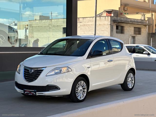 Auto - Lancia ypsilon 1.2 69 cv 5p. s&s gold