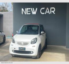 Auto - Smart fortwo 90 0.9 t twinamic cabrio prime