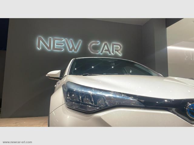 Auto - Toyota c-hr 2.0 hybrid e-cvt morebusiness