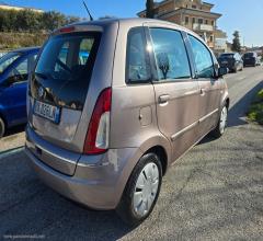 Auto - Lancia musa 1.4 argento ecochic gpl