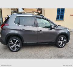 Auto - Peugeot 2008 bluehdi 120 eat6 s&s allure