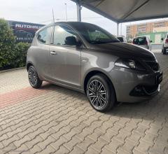 Auto - Lancia ypsilon 1.0 firefly 5p. s&s hybrid gold