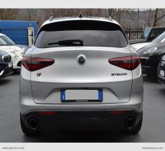 Auto - Alfa romeo stelvio 2.2 t.diesel 190cv at8 q4 b-tech