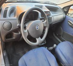 Auto - Fiat punto 1.2 5p. 60 cv