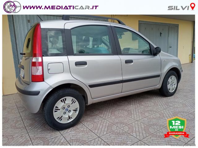 Auto - Fiat panda 1.2 emotion