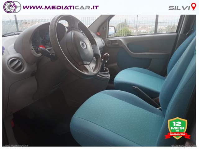 Auto - Fiat panda 1.2 emotion