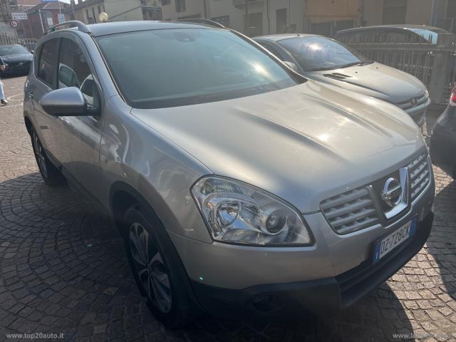 Auto - Nissan qashqai 2.0 4wd n-tec