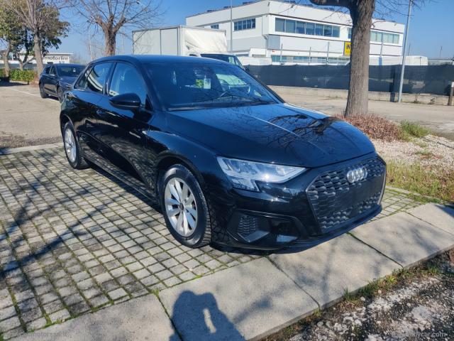 Auto - Audi a3 spb 30 tdi