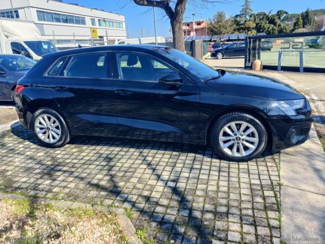 Auto - Audi a3 spb 30 tdi