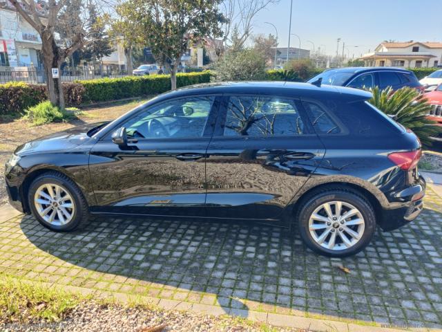 Auto - Audi a3 spb 30 tdi