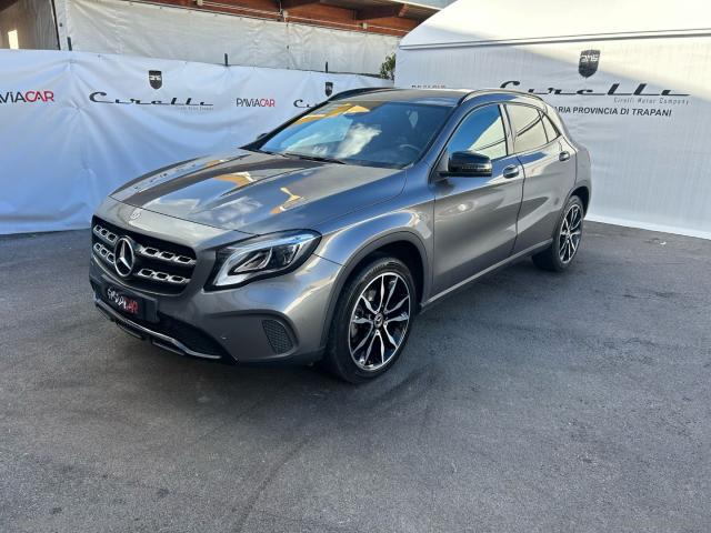 Mercedes-benz gla 200 d automatic premium