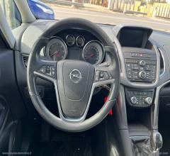 Auto - Opel zafira tourer 2.0 cdti 110 cv cosmo