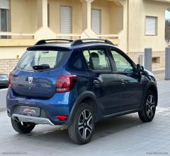 Auto - Dacia sandero stepway 0.9 tce gpl 90cv comfort