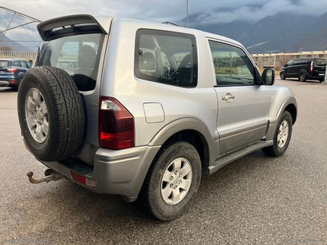 Auto - Mitsubishi pajero 3.2 gasol v60 160cv glx