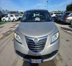 Auto - Lancia ypsilon 1.2 69 cv 5p. silver