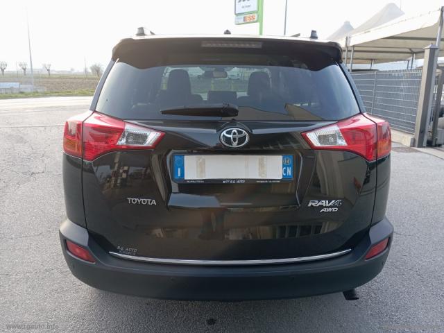 Auto - Toyota rav4 2.0 d-4d 2wd style