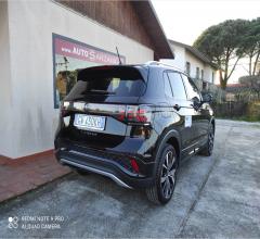 Auto - Volkswagen t-cross 1.0 tsi 115 cv r-line plus