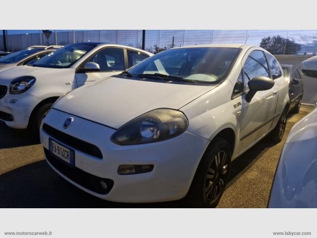 Auto - Fiat punto 1.4 8v 3p. natural power young