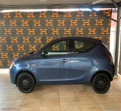 Auto - Lancia ypsilon 1.0 firefly 5p.s&s hybrid silver