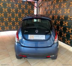 Auto - Lancia ypsilon 1.0 firefly 5p.s&s hybrid silver