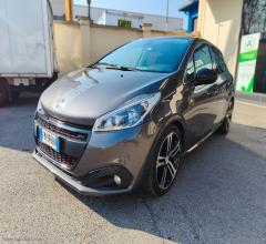 Auto - Peugeot 208 bluehdi 120 s&s 5p. gt line