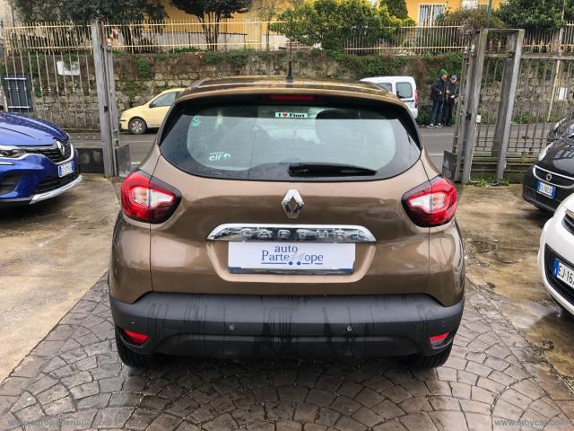 Auto - Renault captur dci 8v 110 cv s&s energy intens