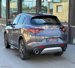 Auto - Alfa romeo stelvio 2.2 t.diesel 210 cv at8 q4 exec.