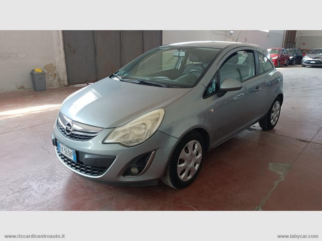 Opel corsa 1.2 85 cv 3p. gpl-tech club