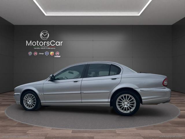 Auto - Jaguar x-type 2.2d classic